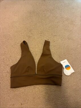 Vuori Brown V-Neck Sports Bra